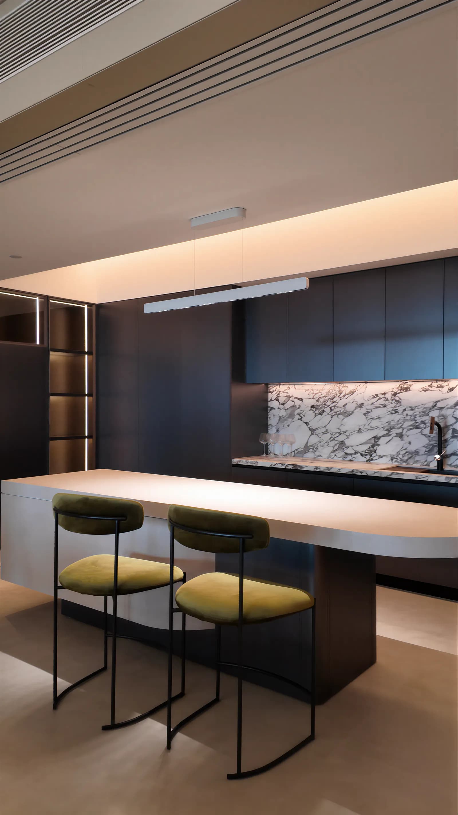 Ink‑Vein Luxury Stone Island Kitchen