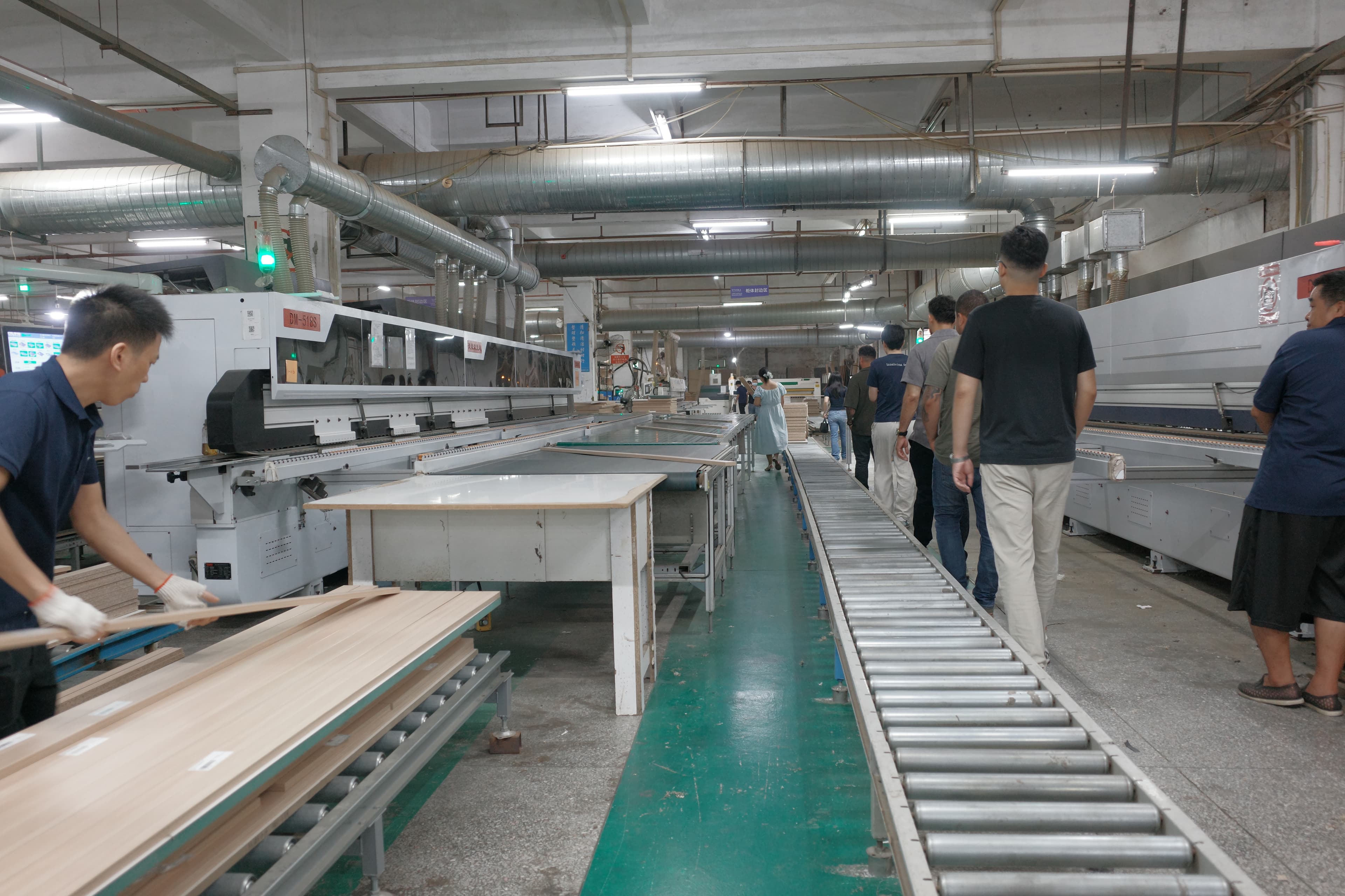 Production Stage・Intelligent Green Manufacturing