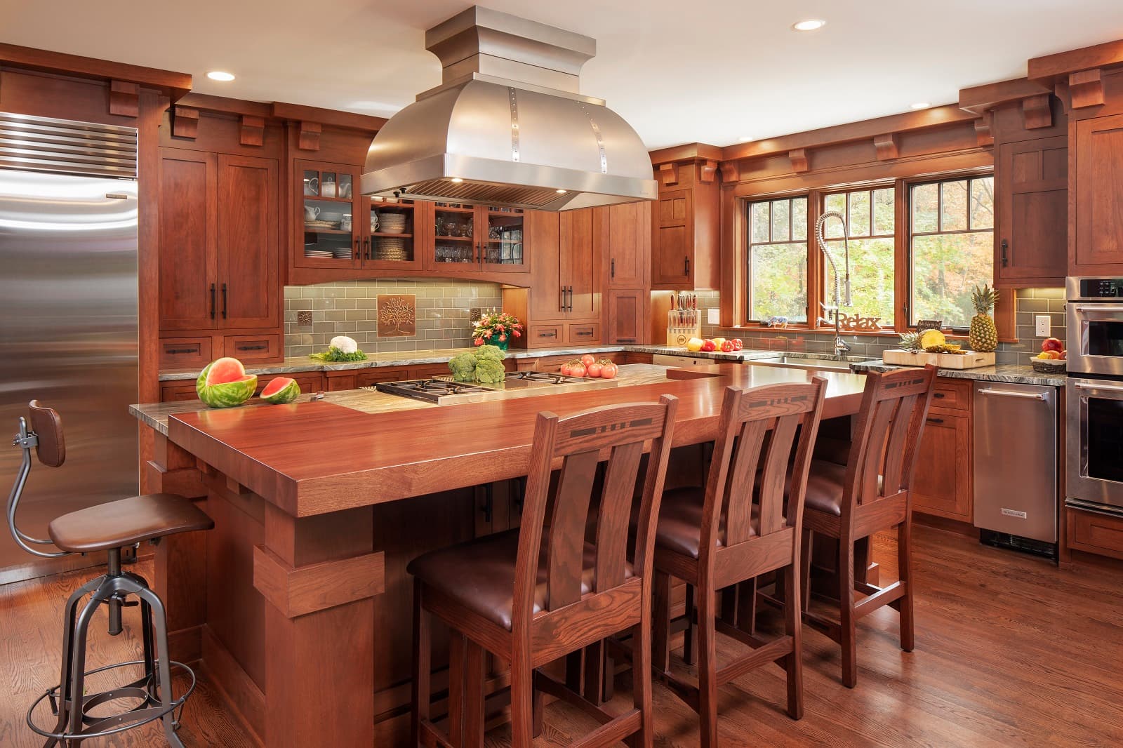 Arts Crafts Kitchen