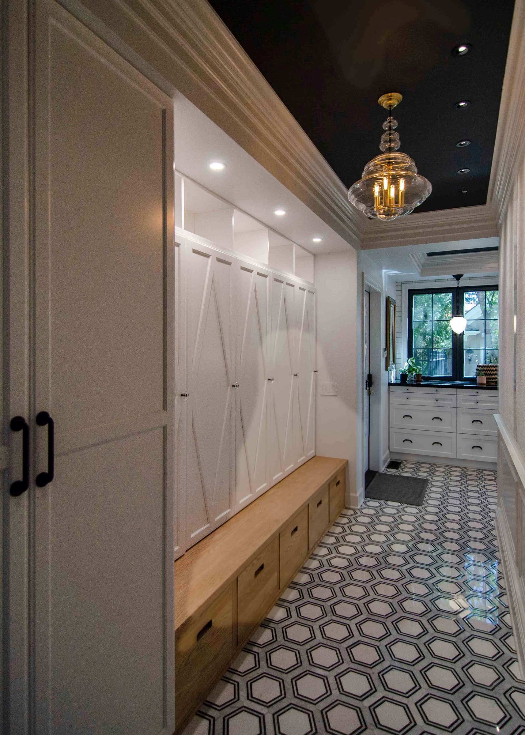 Elegant Family Mudroom