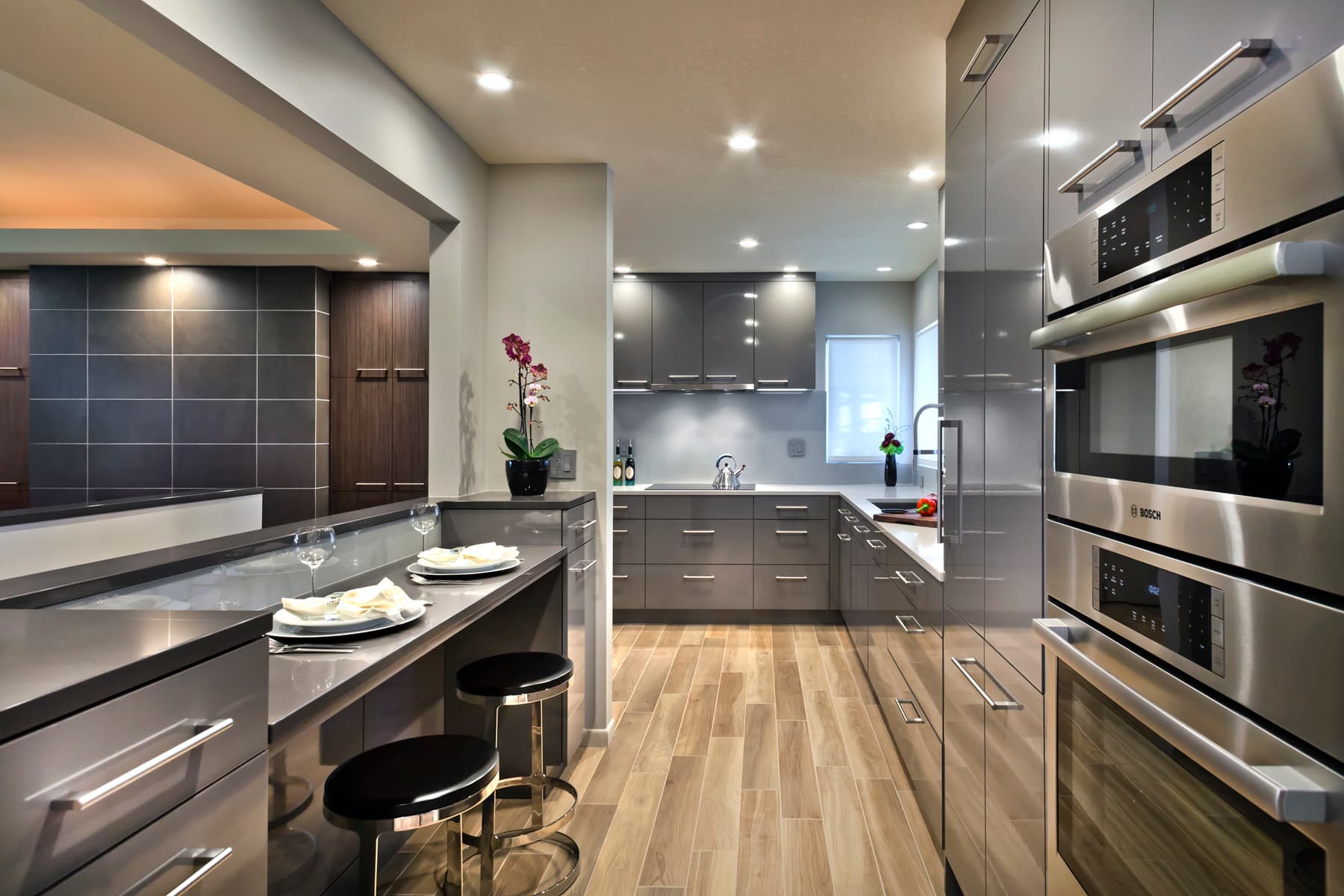 Gloss Grey Contemporary Kitchen