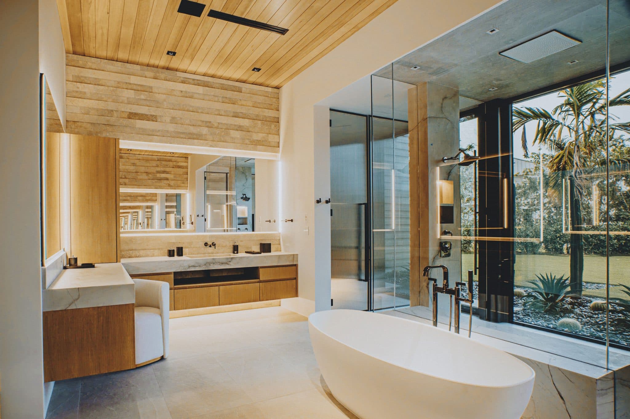 Springfield Aged Cedar Contemporary Bathroom