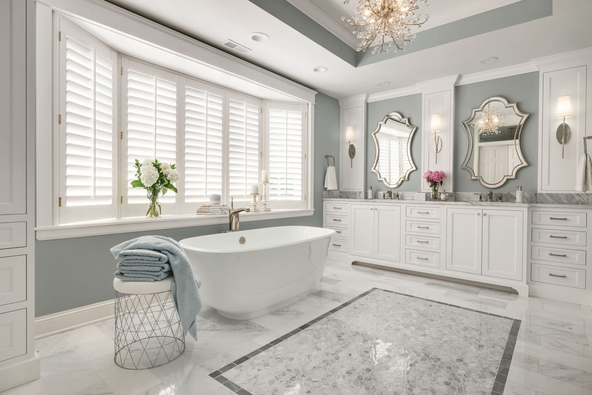 Upscale Luxurious Primary Bathroom